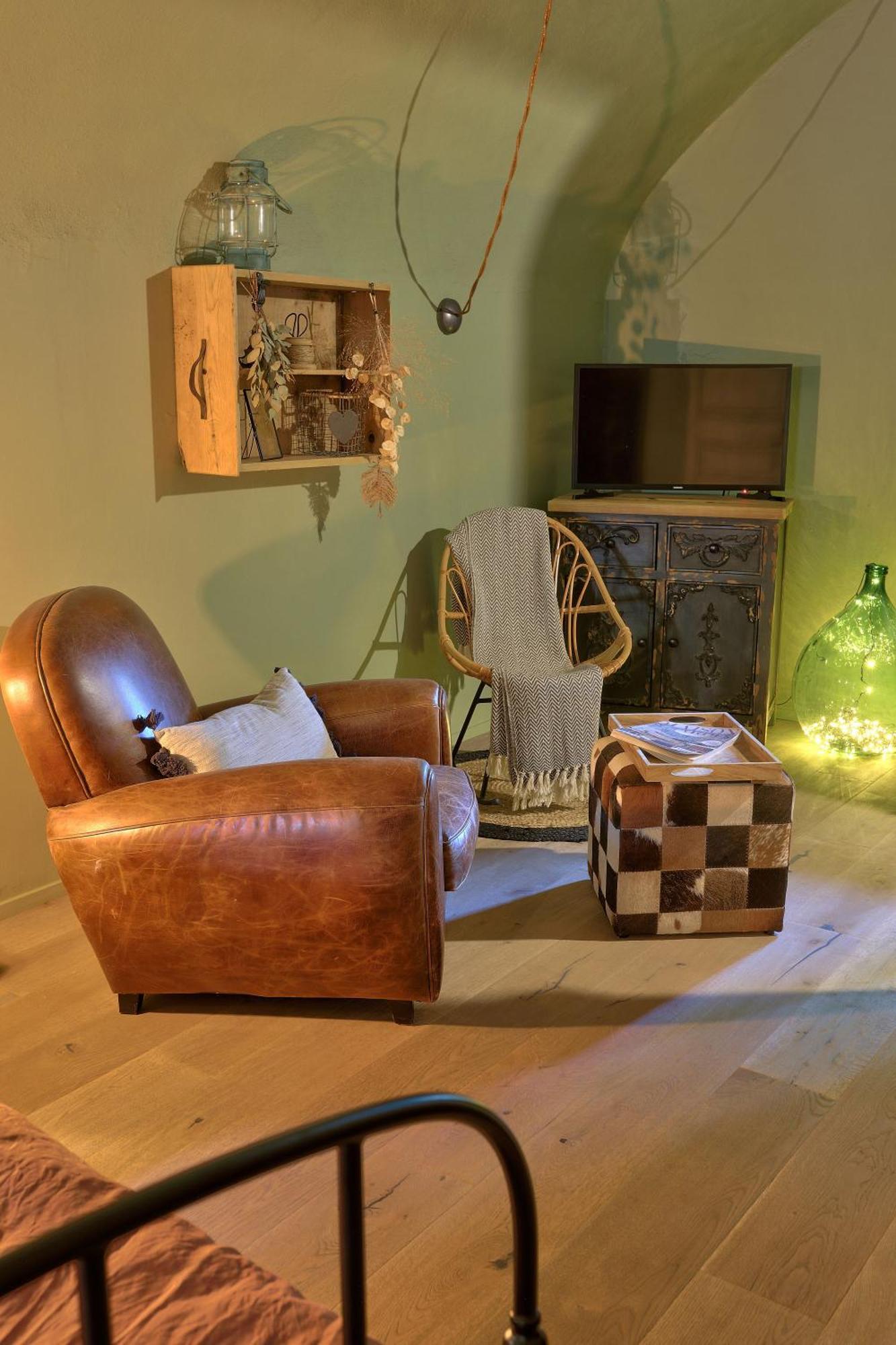 Hotel La Gourmandine à Courry Extérieur photo