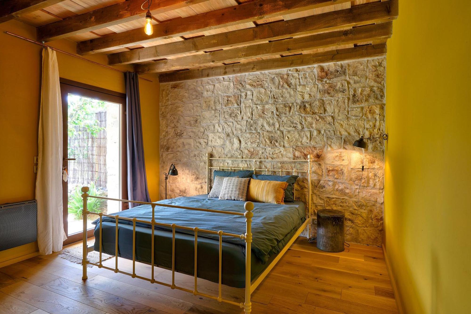 Hotel La Gourmandine à Courry Extérieur photo