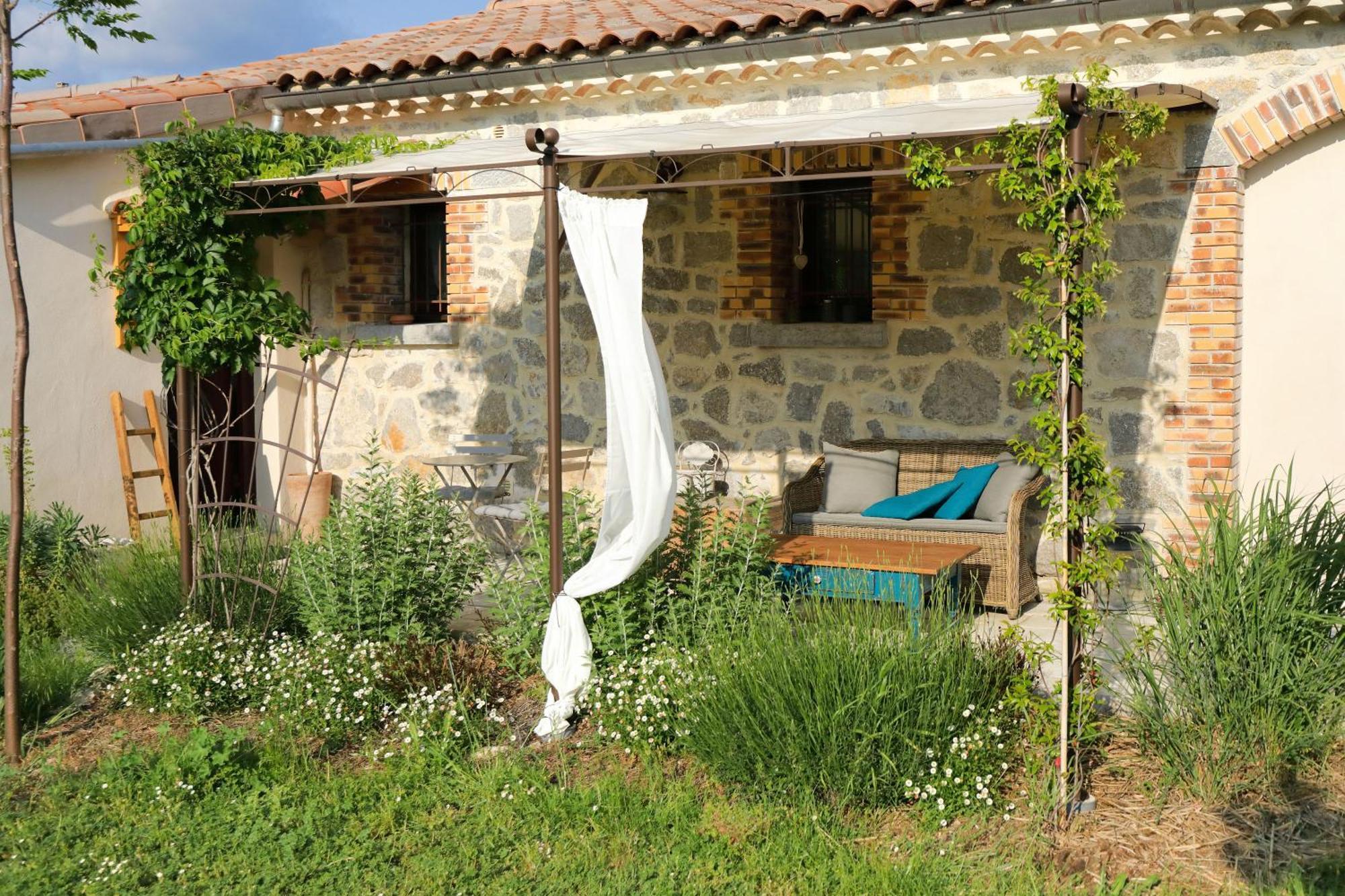 Hotel La Gourmandine à Courry Extérieur photo
